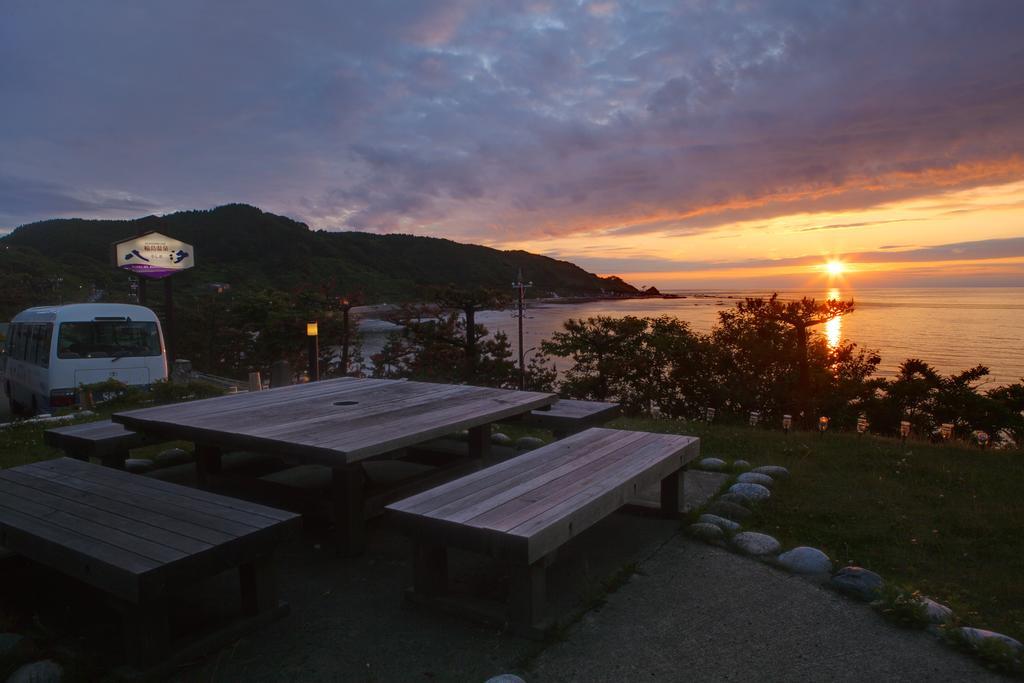 Wajima Onsen Yashio Hotel Екстериор снимка