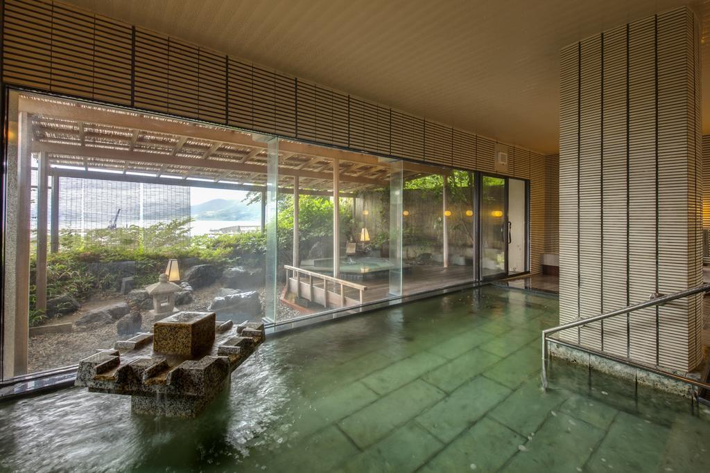 Wajima Onsen Yashio Hotel Екстериор снимка