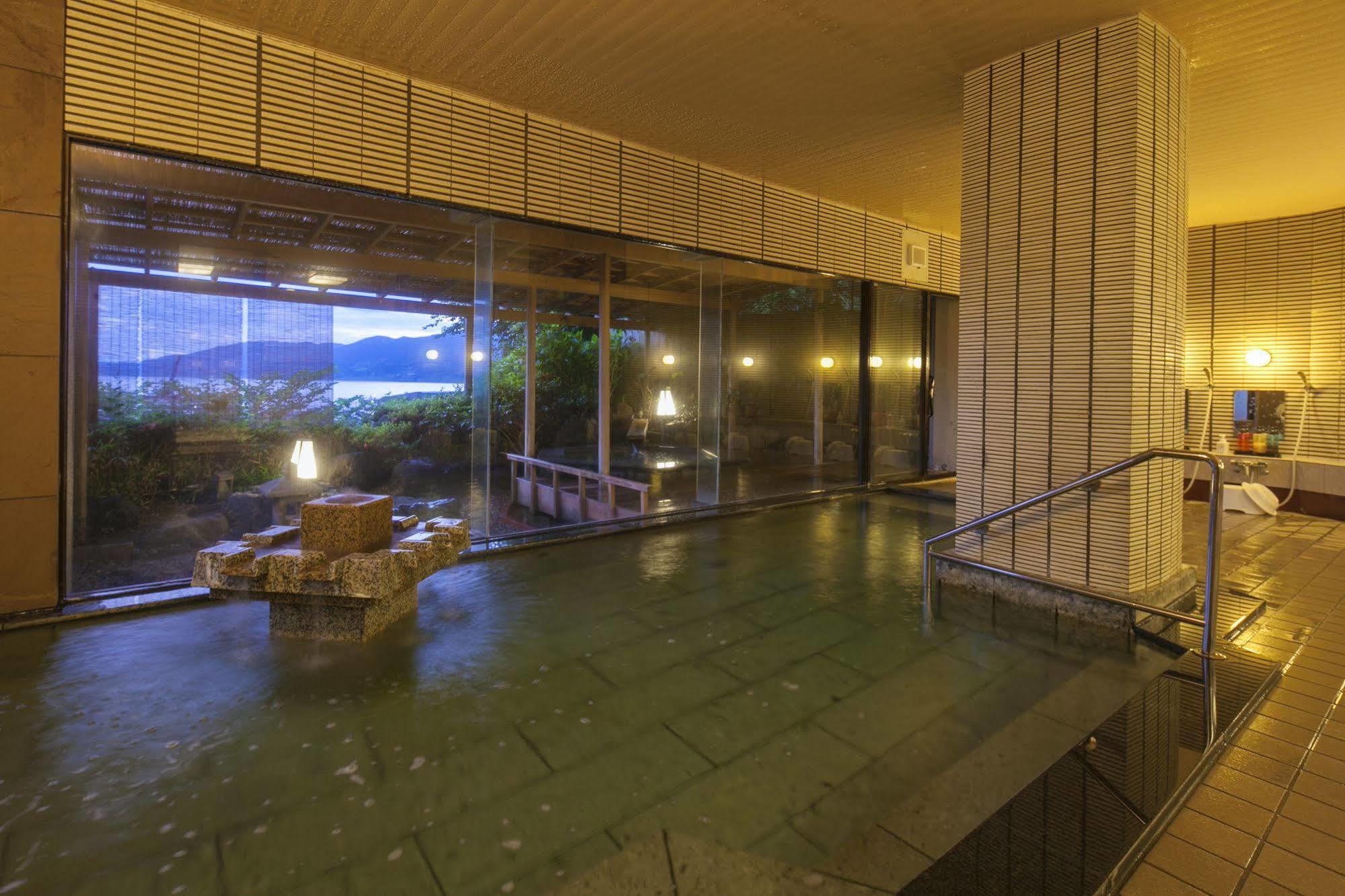 Wajima Onsen Yashio Hotel Екстериор снимка