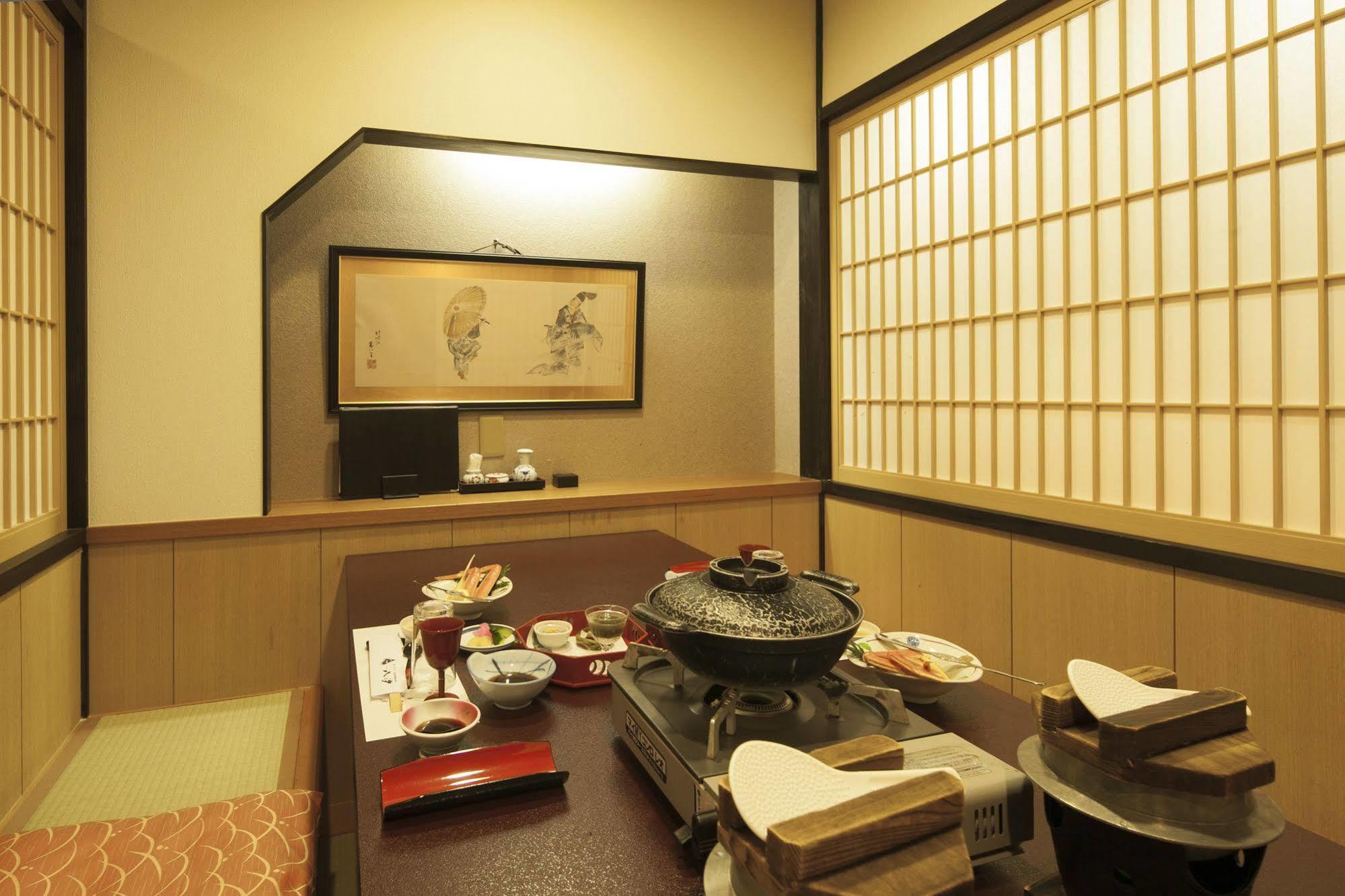 Wajima Onsen Yashio Hotel Екстериор снимка