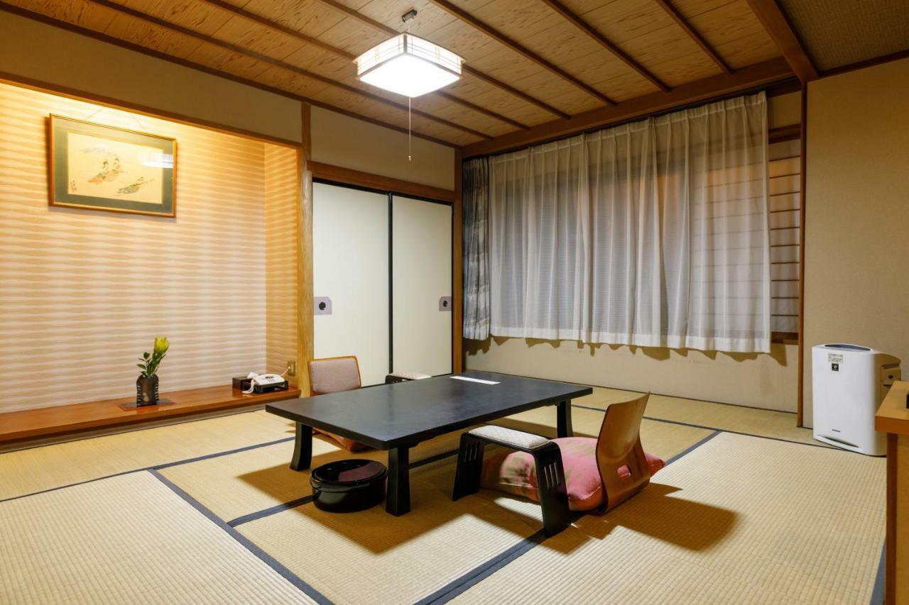 Wajima Onsen Yashio Hotel Екстериор снимка